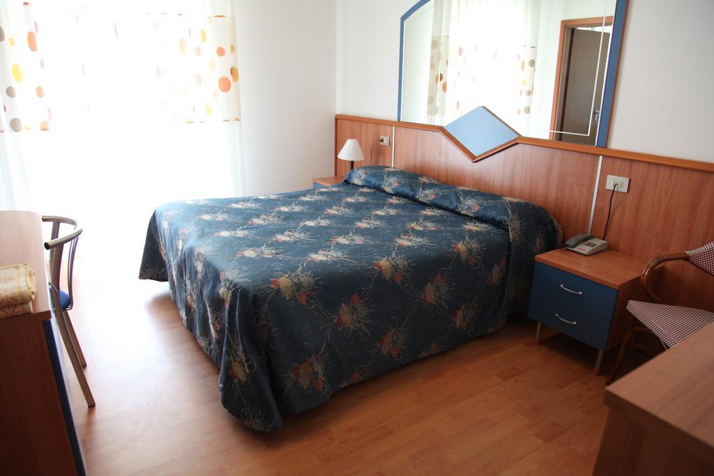 Hotel Toledo Lido di Jesolo Esterno foto